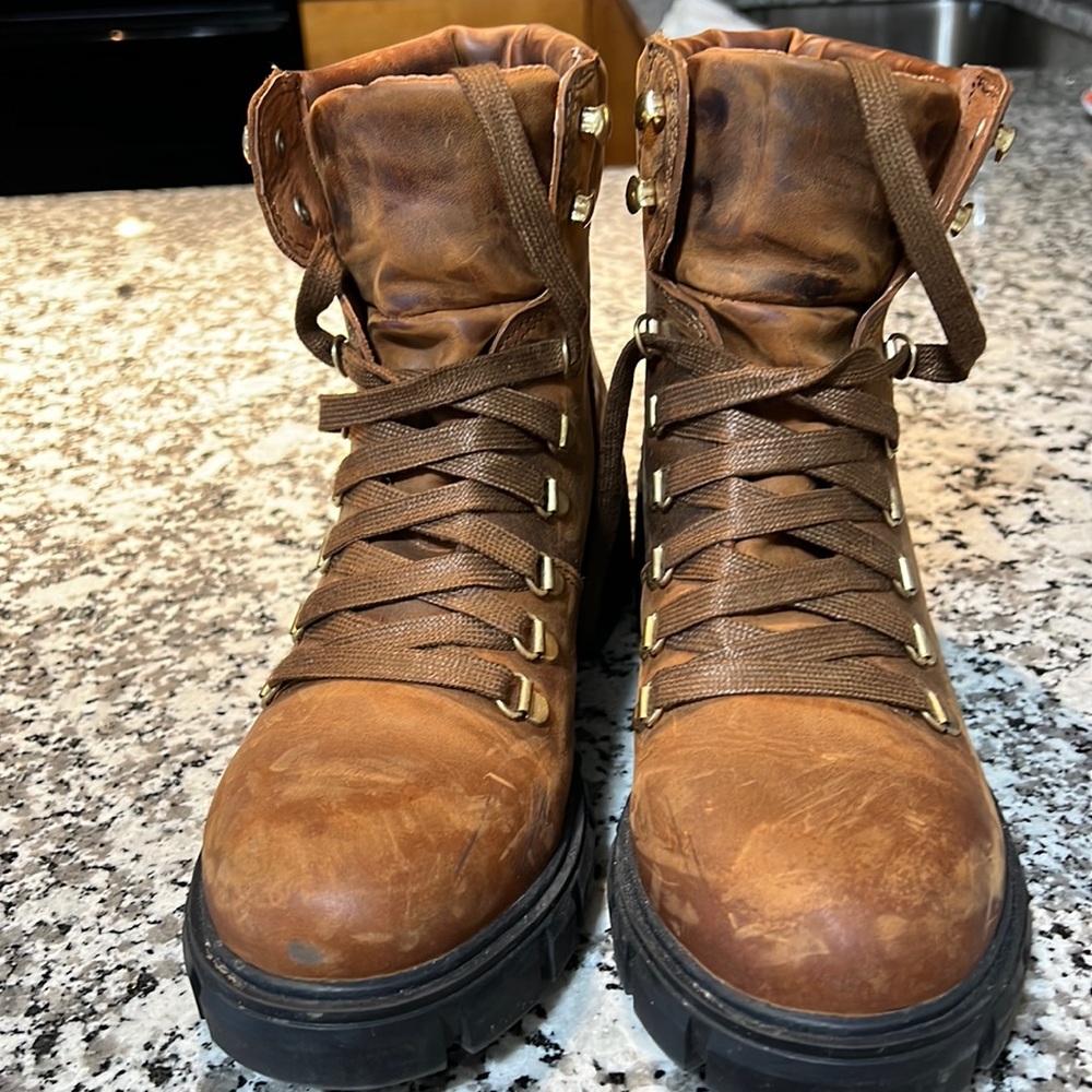 Steve Madden Bootie